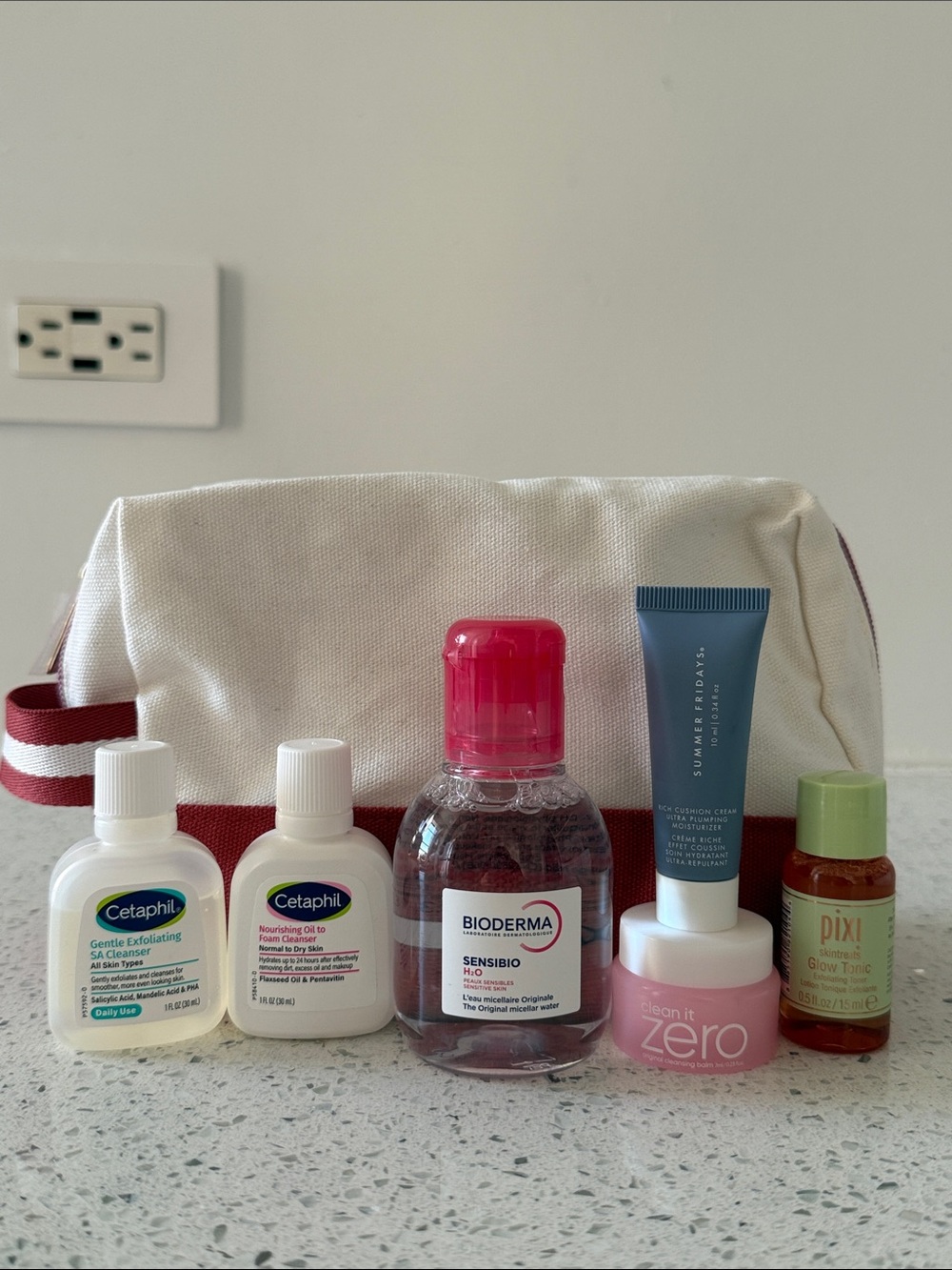 Travel size beauty bundle w/ bag